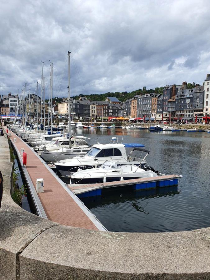 L Haute Du Gouverneur Honfleur Exterior foto